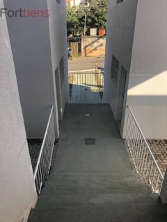Sobrado Para Vender com 2 quartos no bairro Jardim Silvia em Francisco Morato