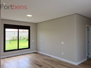 Casa de Condomínio Para Vender com 4 quartos 4 suítes no bairro Medeiros em Itupeva