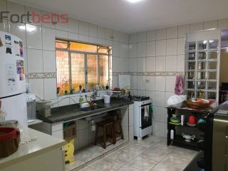 Sobrado Para Vender com 6 quartos no bairro Região Central em Caieiras 