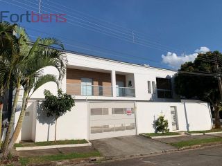 Casa de Condomínio Para Vender com 5 quartos 4 suítes no bairro Nova Caieiras em Caieiras