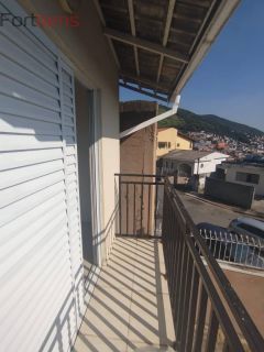 Casa de Condomínio Para Vender com 2 quartos no bairro Laranjeiras em Caieiras