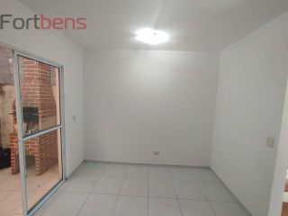 Casa de Condomínio Para Vender com 2 quartos no bairro Laranjeiras em Caieiras