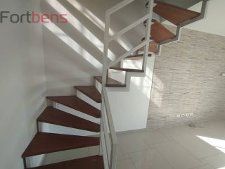 Casa de Condomínio Para Vender com 2 quartos no bairro Laranjeiras em Caieiras