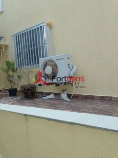 Sobrado Para Vender com 2 quartos 1 suítes no bairro Região Central em Caieiras