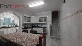 Sobrado Para Vender com 4 quartos no bairro Vila Nova Espéria em Jundiaí