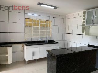 Sobrado Para Vender com 3 quartos 1 suítes no bairro Serpa em Caieiras