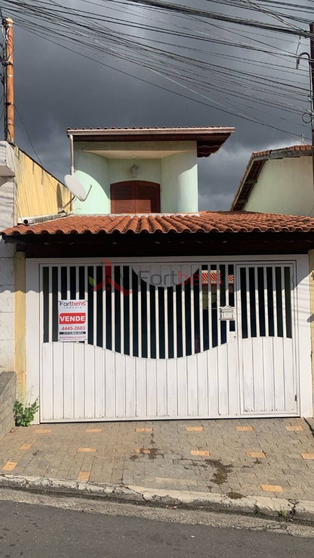 Sobrado Para Vender com 2 quartos 1 suítes no bairro Vila Rosina em Caieiras