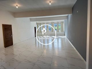 Sala Comercial Para Alugar no bairro Laranjeiras em Caieiras