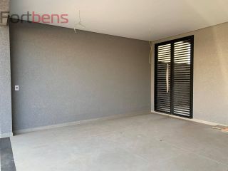 Sobrado Para Vender com 3 quartos 3 suítes no bairro Nova Caieiras em Caieiras
