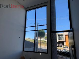 Sobrado Para Vender com 3 quartos 3 suítes no bairro Nova Caieiras em Caieiras