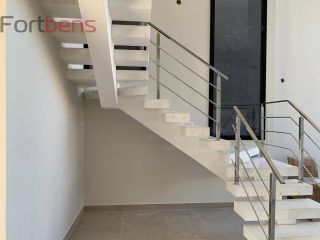 Sobrado Para Vender com 3 quartos 3 suítes no bairro Nova Caieiras em Caieiras
