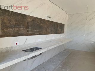 Sobrado Para Vender com 3 quartos 3 suítes no bairro Nova Caieiras em Caieiras