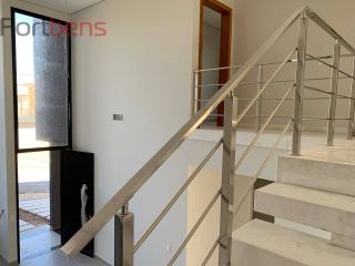 Sobrado Para Vender com 3 quartos 3 suítes no bairro Nova Caieiras em Caieiras