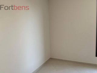 Sobrado Para Vender com 3 quartos 3 suítes no bairro Nova Caieiras em Caieiras