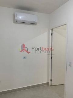 Sala Comercial Para Alugar no bairro Centro em Francisco Morato