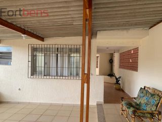 Sobrado Para Vender com 6 quartos 2 suítes no bairro Região Central em Caieiras