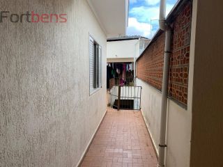 Sobrado Para Vender com 6 quartos 2 suítes no bairro Região Central em Caieiras