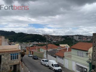 Sobrado Para Vender com 6 quartos 2 suítes no bairro Região Central em Caieiras
