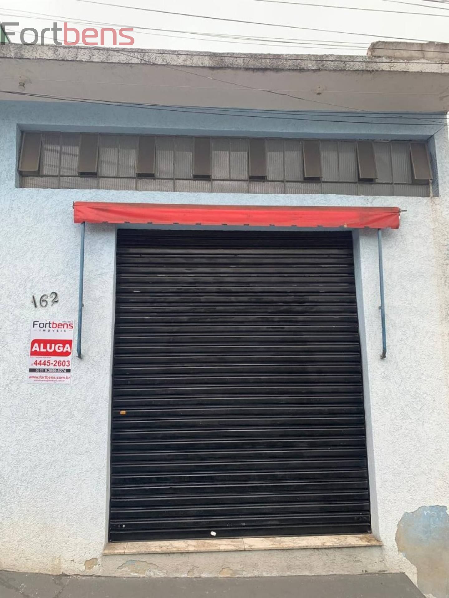 Ponto Comercial Para Alugar no bairro Laranjeiras em Caieiras