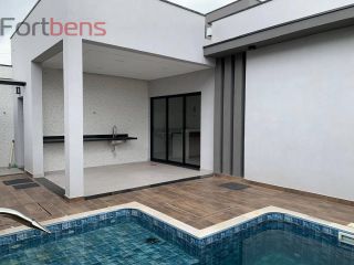 Sobrado Para Vender com 3 quartos 3 suítes no bairro Nova Caieiras em Caieiras