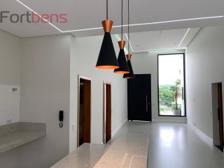 Sobrado Para Vender com 3 quartos 3 suítes no bairro Nova Caieiras em Caieiras