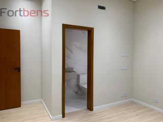 Sobrado Para Vender com 3 quartos 3 suítes no bairro Nova Caieiras em Caieiras