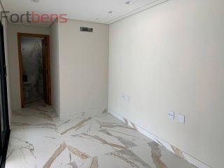 Sobrado Para Vender com 3 quartos 3 suítes no bairro Nova Caieiras em Caieiras
