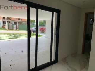 Sobrado Para Vender com 3 quartos 3 suítes no bairro Nova Caieiras em Caieiras