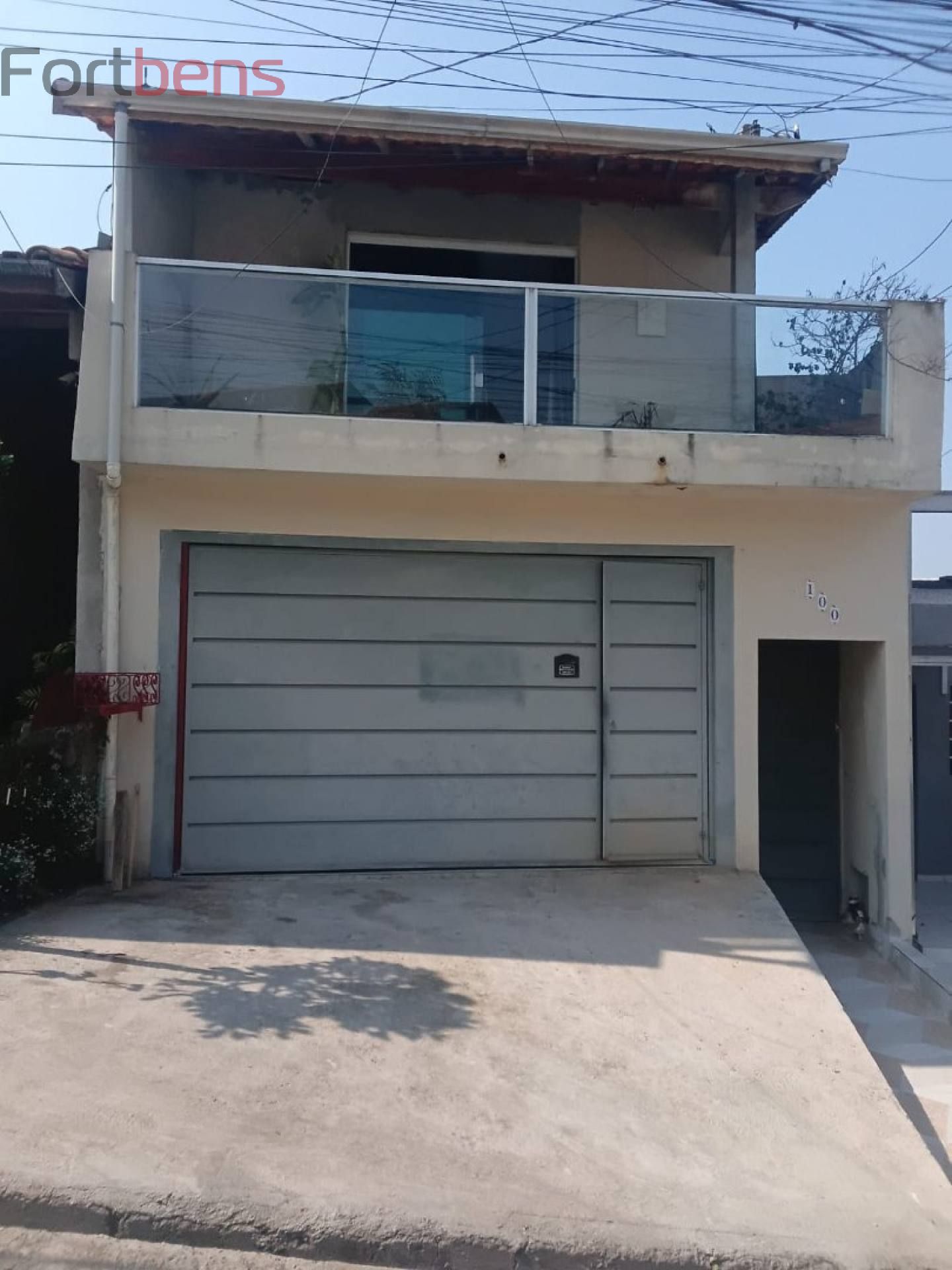 Sobrado Para Vender com 5 quartos no bairro Serpa em Caieiras