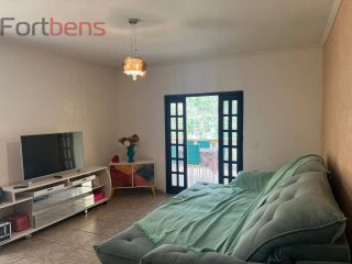 Casa de Condomínio Para Vender com 3 quartos no bairro Jardim Vitoria em Caieiras