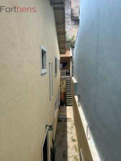 Casa de Condomínio Para Vender com 3 quartos no bairro Jardim Vitoria em Caieiras