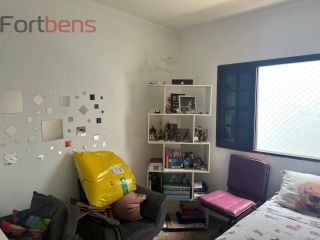 Casa de Condomínio Para Vender com 3 quartos no bairro Jardim Vitoria em Caieiras