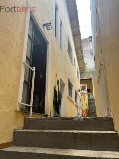Casa de Condomínio Para Vender com 3 quartos no bairro Jardim Vitoria em Caieiras
