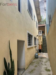 Casa de Condomínio Para Vender com 3 quartos no bairro Jardim Vitoria em Caieiras