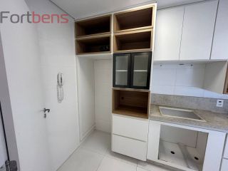 Cobertura Para Vender com 3 quartos 1 suítes no bairro Região Central em Caieiras