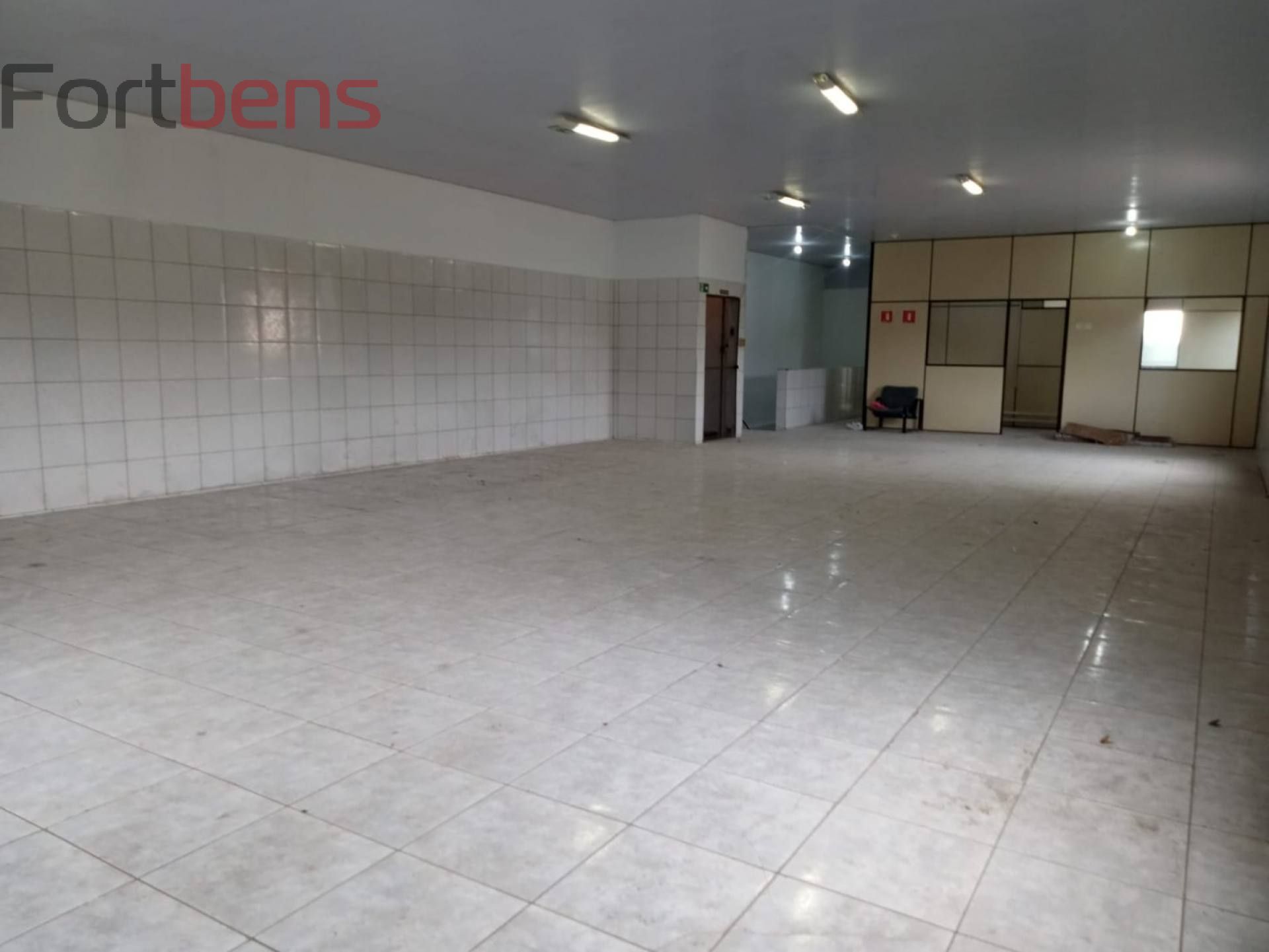 Galpão / Depósito / Armazém Para Alugar no bairro Perus em São Paulo