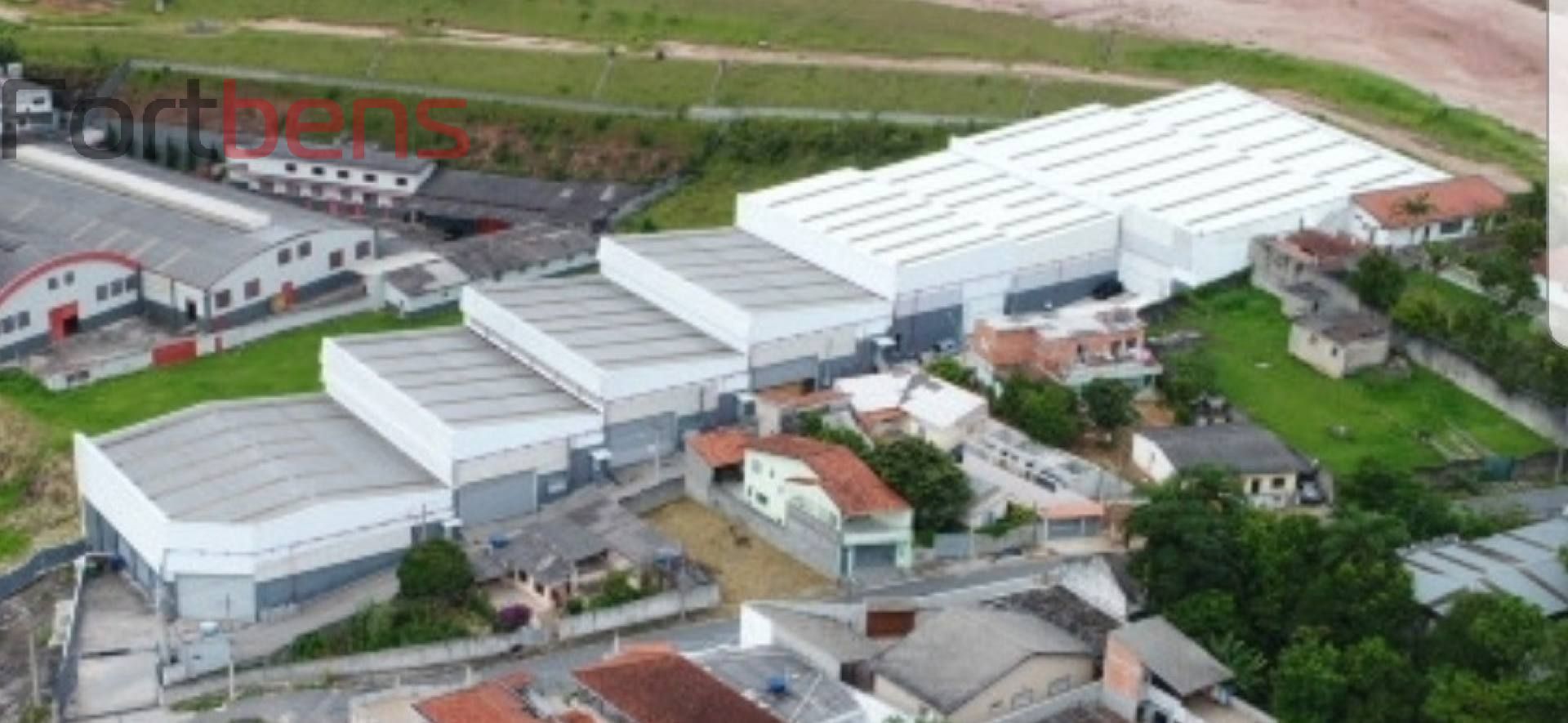 Galpão / Depósito / Armazém Para Vender no bairro Laranjeiras em Caieiras