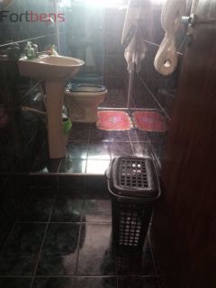 Sobrado Para Vender com 3 quartos no bairro Adelfriori em São Paulo