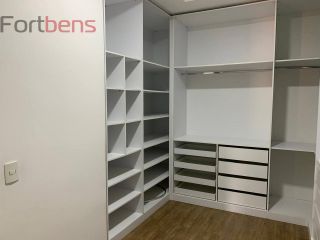Sobrado Para Vender com 5 quartos 2 suítes no bairro Jardim Serra Grande em Caieiras