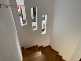 Sobrado Para Vender com 5 quartos 2 suítes no bairro Jardim Serra Grande em Caieiras