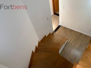 Sobrado Para Vender com 5 quartos 2 suítes no bairro Jardim Serra Grande em Caieiras