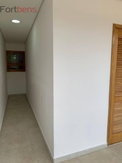Sobrado Para Vender com 5 quartos 2 suítes no bairro Jardim Serra Grande em Caieiras