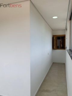 Sobrado Para Vender com 5 quartos 2 suítes no bairro Jardim Serra Grande em Caieiras