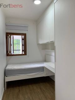 Sobrado Para Vender com 5 quartos 2 suítes no bairro Jardim Serra Grande em Caieiras
