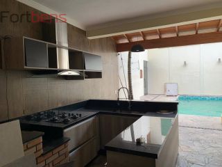 Sobrado Para Vender com 5 quartos 2 suítes no bairro Jardim Serra Grande em Caieiras