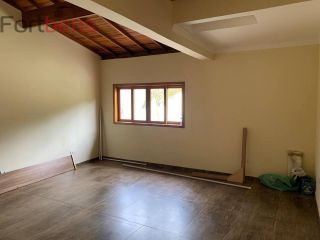 Sobrado Para Vender com 5 quartos 2 suítes no bairro Jardim Serra Grande em Caieiras