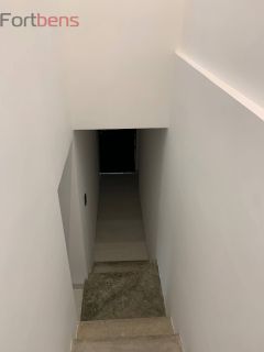 Casa de Condomínio Para Vender com 4 quartos 3 suítes no bairro Nova Caieiras em Caieiras