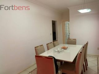 Casa Para Vender com 2 quartos 2 suítes no bairro Região Central em Caieiras