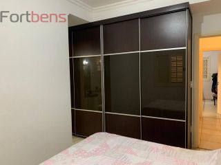 Casa Para Vender com 2 quartos 2 suítes no bairro Região Central em Caieiras