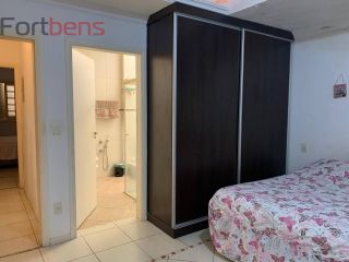 Casa Para Vender com 2 quartos 2 suítes no bairro Região Central em Caieiras